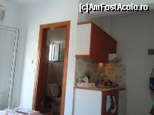 [P02] Camera fotografiata din pat inspre baie si chicineta.  » foto by mpoliana
 - 
<span class="allrVoted glyphicon glyphicon-heart hidden" id="av458053"></span>
<a class="m-l-10 hidden" id="sv458053" onclick="voting_Foto_DelVot(,458053,10222)" role="button">șterge vot <span class="glyphicon glyphicon-remove"></span></a>
<a id="v9458053" class=" c-red"  onclick="voting_Foto_SetVot(458053)" role="button"><span class="glyphicon glyphicon-heart-empty"></span> <b>LIKE</b> = Votează poza</a> <img class="hidden"  id="f458053W9" src="/imagini/loader.gif" border="0" /><span class="AjErrMes hidden" id="e458053ErM"></span>