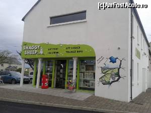 [P37] Magazinașul cu suvenirurile 'friendsheep' :)  » foto by ariciu*
 - 
<span class="allrVoted glyphicon glyphicon-heart hidden" id="av511353"></span>
<a class="m-l-10 hidden" id="sv511353" onclick="voting_Foto_DelVot(,511353,10242)" role="button">șterge vot <span class="glyphicon glyphicon-remove"></span></a>
<a id="v9511353" class=" c-red"  onclick="voting_Foto_SetVot(511353)" role="button"><span class="glyphicon glyphicon-heart-empty"></span> <b>LIKE</b> = Votează poza</a> <img class="hidden"  id="f511353W9" src="/imagini/loader.gif" border="0" /><span class="AjErrMes hidden" id="e511353ErM"></span>