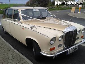 [P38] Mașină în Doolin.  » foto by ariciu*
 - 
<span class="allrVoted glyphicon glyphicon-heart hidden" id="av511354"></span>
<a class="m-l-10 hidden" id="sv511354" onclick="voting_Foto_DelVot(,511354,10242)" role="button">șterge vot <span class="glyphicon glyphicon-remove"></span></a>
<a id="v9511354" class=" c-red"  onclick="voting_Foto_SetVot(511354)" role="button"><span class="glyphicon glyphicon-heart-empty"></span> <b>LIKE</b> = Votează poza</a> <img class="hidden"  id="f511354W9" src="/imagini/loader.gif" border="0" /><span class="AjErrMes hidden" id="e511354ErM"></span>