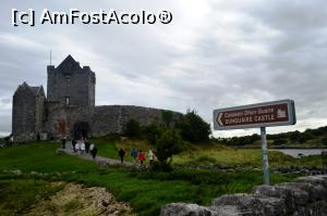 [P02] Castelul Dunguaire - la intrare » foto by makuy*
 - 
<span class="allrVoted glyphicon glyphicon-heart hidden" id="av786280"></span>
<a class="m-l-10 hidden" id="sv786280" onclick="voting_Foto_DelVot(,786280,10242)" role="button">șterge vot <span class="glyphicon glyphicon-remove"></span></a>
<a id="v9786280" class=" c-red"  onclick="voting_Foto_SetVot(786280)" role="button"><span class="glyphicon glyphicon-heart-empty"></span> <b>LIKE</b> = Votează poza</a> <img class="hidden"  id="f786280W9" src="/imagini/loader.gif" border="0" /><span class="AjErrMes hidden" id="e786280ErM"></span>