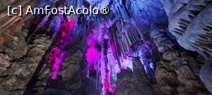 [P20] Gibraltar, peștera Saint Michael » foto by irinad
 - 
<span class="allrVoted glyphicon glyphicon-heart hidden" id="av1516145"></span>
<a class="m-l-10 hidden" id="sv1516145" onclick="voting_Foto_DelVot(,1516145,10280)" role="button">șterge vot <span class="glyphicon glyphicon-remove"></span></a>
<a id="v91516145" class=" c-red"  onclick="voting_Foto_SetVot(1516145)" role="button"><span class="glyphicon glyphicon-heart-empty"></span> <b>LIKE</b> = Votează poza</a> <img class="hidden"  id="f1516145W9" src="/imagini/loader.gif" border="0" /><span class="AjErrMes hidden" id="e1516145ErM"></span>