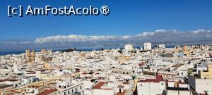 [P78] Cádiz, priveliște de pe Torre Tavira » foto by irinad
 - 
<span class="allrVoted glyphicon glyphicon-heart hidden" id="av1516203"></span>
<a class="m-l-10 hidden" id="sv1516203" onclick="voting_Foto_DelVot(,1516203,10280)" role="button">șterge vot <span class="glyphicon glyphicon-remove"></span></a>
<a id="v91516203" class=" c-red"  onclick="voting_Foto_SetVot(1516203)" role="button"><span class="glyphicon glyphicon-heart-empty"></span> <b>LIKE</b> = Votează poza</a> <img class="hidden"  id="f1516203W9" src="/imagini/loader.gif" border="0" /><span class="AjErrMes hidden" id="e1516203ErM"></span>