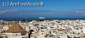[P80] Cádiz, priveliște de pe Torre Tavira » foto by irinad
 - 
<span class="allrVoted glyphicon glyphicon-heart hidden" id="av1516205"></span>
<a class="m-l-10 hidden" id="sv1516205" onclick="voting_Foto_DelVot(,1516205,10280)" role="button">șterge vot <span class="glyphicon glyphicon-remove"></span></a>
<a id="v91516205" class=" c-red"  onclick="voting_Foto_SetVot(1516205)" role="button"><span class="glyphicon glyphicon-heart-empty"></span> <b>LIKE</b> = Votează poza</a> <img class="hidden"  id="f1516205W9" src="/imagini/loader.gif" border="0" /><span class="AjErrMes hidden" id="e1516205ErM"></span>