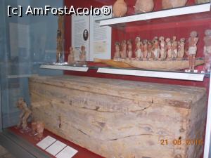 [P15] British Museum - Statuete de mai mari și mai mici dimensiuni.  » foto by iulianic
 - 
<span class="allrVoted glyphicon glyphicon-heart hidden" id="av810945"></span>
<a class="m-l-10 hidden" id="sv810945" onclick="voting_Foto_DelVot(,810945,10282)" role="button">șterge vot <span class="glyphicon glyphicon-remove"></span></a>
<a id="v9810945" class=" c-red"  onclick="voting_Foto_SetVot(810945)" role="button"><span class="glyphicon glyphicon-heart-empty"></span> <b>LIKE</b> = Votează poza</a> <img class="hidden"  id="f810945W9" src="/imagini/loader.gif" border="0" /><span class="AjErrMes hidden" id="e810945ErM"></span>