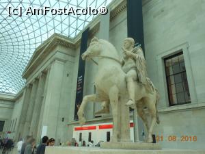 [P06] British Museum - Statuie ecvestră în holul central.  » foto by iulianic
 - 
<span class="allrVoted glyphicon glyphicon-heart hidden" id="av810936"></span>
<a class="m-l-10 hidden" id="sv810936" onclick="voting_Foto_DelVot(,810936,10282)" role="button">șterge vot <span class="glyphicon glyphicon-remove"></span></a>
<a id="v9810936" class=" c-red"  onclick="voting_Foto_SetVot(810936)" role="button"><span class="glyphicon glyphicon-heart-empty"></span> <b>LIKE</b> = Votează poza</a> <img class="hidden"  id="f810936W9" src="/imagini/loader.gif" border="0" /><span class="AjErrMes hidden" id="e810936ErM"></span>