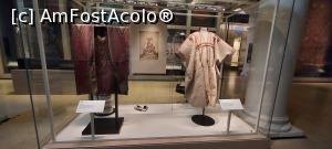 [P54] 54. Nici aici nu lipsește capitolul &bdquo;modă&rdquo;. Costume bărbătești tip &bdquo;Aba&rdquo;&rdquo; din nordul Africii, de pe la 1800.. » foto by msnd
 - 
<span class="allrVoted glyphicon glyphicon-heart hidden" id="av1379062"></span>
<a class="m-l-10 hidden" id="sv1379062" onclick="voting_Foto_DelVot(,1379062,10282)" role="button">șterge vot <span class="glyphicon glyphicon-remove"></span></a>
<a id="v91379062" class=" c-red"  onclick="voting_Foto_SetVot(1379062)" role="button"><span class="glyphicon glyphicon-heart-empty"></span> <b>LIKE</b> = Votează poza</a> <img class="hidden"  id="f1379062W9" src="/imagini/loader.gif" border="0" /><span class="AjErrMes hidden" id="e1379062ErM"></span>