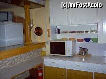 [P02] Un alt unghi al bucatariei din apartamentul care are terasa in fata lui » foto by hlli
 - 
<span class="allrVoted glyphicon glyphicon-heart hidden" id="av262304"></span>
<a class="m-l-10 hidden" id="sv262304" onclick="voting_Foto_DelVot(,262304,10301)" role="button">șterge vot <span class="glyphicon glyphicon-remove"></span></a>
<a id="v9262304" class=" c-red"  onclick="voting_Foto_SetVot(262304)" role="button"><span class="glyphicon glyphicon-heart-empty"></span> <b>LIKE</b> = Votează poza</a> <img class="hidden"  id="f262304W9" src="/imagini/loader.gif" border="0" /><span class="AjErrMes hidden" id="e262304ErM"></span>