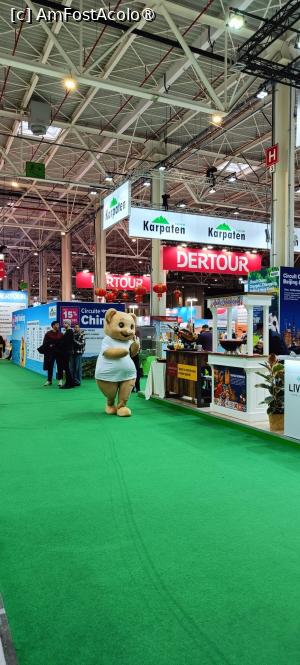 [P04] Mascotă la târg. » foto by tata123 🔱
 - 
<span class="allrVoted glyphicon glyphicon-heart hidden" id="av1518234"></span>
<a class="m-l-10 hidden" id="sv1518234" onclick="voting_Foto_DelVot(,1518234,10344)" role="button">șterge vot <span class="glyphicon glyphicon-remove"></span></a>
<a id="v91518234" class=" c-red"  onclick="voting_Foto_SetVot(1518234)" role="button"><span class="glyphicon glyphicon-heart-empty"></span> <b>LIKE</b> = Votează poza</a> <img class="hidden"  id="f1518234W9" src="/imagini/loader.gif" border="0" /><span class="AjErrMes hidden" id="e1518234ErM"></span>