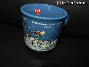 [P15] Cana pieţei de Crăciun din Rothenburg, 2010. Bună pentru vin fiert şi acasă, nu numai în vacanţe!  » foto by abancor
 - 
<span class="allrVoted glyphicon glyphicon-heart hidden" id="av386188"></span>
<a class="m-l-10 hidden" id="sv386188" onclick="voting_Foto_DelVot(,386188,10426)" role="button">șterge vot <span class="glyphicon glyphicon-remove"></span></a>
<a id="v9386188" class=" c-red"  onclick="voting_Foto_SetVot(386188)" role="button"><span class="glyphicon glyphicon-heart-empty"></span> <b>LIKE</b> = Votează poza</a> <img class="hidden"  id="f386188W9" src="/imagini/loader.gif" border="0" /><span class="AjErrMes hidden" id="e386188ErM"></span>