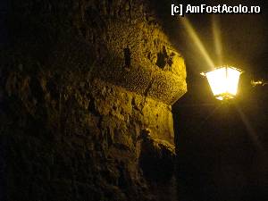 [P24] Plimbările de seară sînt vegheate de rare felinare atîrnate de vechile ziduri.  » foto by abancor
 - 
<span class="allrVoted glyphicon glyphicon-heart hidden" id="av386197"></span>
<a class="m-l-10 hidden" id="sv386197" onclick="voting_Foto_DelVot(,386197,10426)" role="button">șterge vot <span class="glyphicon glyphicon-remove"></span></a>
<a id="v9386197" class=" c-red"  onclick="voting_Foto_SetVot(386197)" role="button"><span class="glyphicon glyphicon-heart-empty"></span> <b>LIKE</b> = Votează poza</a> <img class="hidden"  id="f386197W9" src="/imagini/loader.gif" border="0" /><span class="AjErrMes hidden" id="e386197ErM"></span>