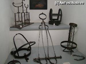 [P38] Alte instrumente de tortură.  » foto by abancor
 - 
<span class="allrVoted glyphicon glyphicon-heart hidden" id="av386211"></span>
<a class="m-l-10 hidden" id="sv386211" onclick="voting_Foto_DelVot(,386211,10426)" role="button">șterge vot <span class="glyphicon glyphicon-remove"></span></a>
<a id="v9386211" class=" c-red"  onclick="voting_Foto_SetVot(386211)" role="button"><span class="glyphicon glyphicon-heart-empty"></span> <b>LIKE</b> = Votează poza</a> <img class="hidden"  id="f386211W9" src="/imagini/loader.gif" border="0" /><span class="AjErrMes hidden" id="e386211ErM"></span>