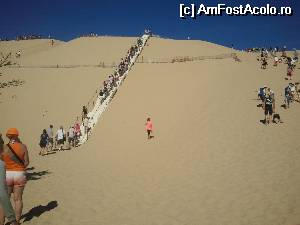 [P01] Urcarea pe Dune du Pilat » foto by Mika
 - 
<span class="allrVoted glyphicon glyphicon-heart hidden" id="av543031"></span>
<a class="m-l-10 hidden" id="sv543031" onclick="voting_Foto_DelVot(,543031,10440)" role="button">șterge vot <span class="glyphicon glyphicon-remove"></span></a>
<a id="v9543031" class=" c-red"  onclick="voting_Foto_SetVot(543031)" role="button"><span class="glyphicon glyphicon-heart-empty"></span> <b>LIKE</b> = Votează poza</a> <img class="hidden"  id="f543031W9" src="/imagini/loader.gif" border="0" /><span class="AjErrMes hidden" id="e543031ErM"></span>