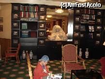 [P04] in holul din fata receptiei » foto by a.sr*
 - 
<span class="allrVoted glyphicon glyphicon-heart hidden" id="av270860"></span>
<a class="m-l-10 hidden" id="sv270860" onclick="voting_Foto_DelVot(,270860,10501)" role="button">șterge vot <span class="glyphicon glyphicon-remove"></span></a>
<a id="v9270860" class=" c-red"  onclick="voting_Foto_SetVot(270860)" role="button"><span class="glyphicon glyphicon-heart-empty"></span> <b>LIKE</b> = Votează poza</a> <img class="hidden"  id="f270860W9" src="/imagini/loader.gif" border="0" /><span class="AjErrMes hidden" id="e270860ErM"></span>