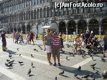 [P11] Mami si puiul intre porumbei » foto by leonmaximilian
 - 
<span class="allrVoted glyphicon glyphicon-heart hidden" id="av271390"></span>
<a class="m-l-10 hidden" id="sv271390" onclick="voting_Foto_DelVot(,271390,10515)" role="button">șterge vot <span class="glyphicon glyphicon-remove"></span></a>
<a id="v9271390" class=" c-red"  onclick="voting_Foto_SetVot(271390)" role="button"><span class="glyphicon glyphicon-heart-empty"></span> <b>LIKE</b> = Votează poza</a> <img class="hidden"  id="f271390W9" src="/imagini/loader.gif" border="0" /><span class="AjErrMes hidden" id="e271390ErM"></span>