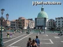 [P06] Iesirea din gara » foto by leonmaximilian
 - 
<span class="allrVoted glyphicon glyphicon-heart hidden" id="av271385"></span>
<a class="m-l-10 hidden" id="sv271385" onclick="voting_Foto_DelVot(,271385,10515)" role="button">șterge vot <span class="glyphicon glyphicon-remove"></span></a>
<a id="v9271385" class=" c-red"  onclick="voting_Foto_SetVot(271385)" role="button"><span class="glyphicon glyphicon-heart-empty"></span> <b>LIKE</b> = Votează poza</a> <img class="hidden"  id="f271385W9" src="/imagini/loader.gif" border="0" /><span class="AjErrMes hidden" id="e271385ErM"></span>