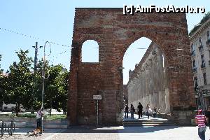 [P21] Coloanele unui fost templu, la sud-sudvest de dom, la Basilica di San Lorenzo Maggiore/ Corsa di Porte Ticinese Milano » foto by timis
 - 
<span class="allrVoted glyphicon glyphicon-heart hidden" id="av412148"></span>
<a class="m-l-10 hidden" id="sv412148" onclick="voting_Foto_DelVot(,412148,10578)" role="button">șterge vot <span class="glyphicon glyphicon-remove"></span></a>
<a id="v9412148" class=" c-red"  onclick="voting_Foto_SetVot(412148)" role="button"><span class="glyphicon glyphicon-heart-empty"></span> <b>LIKE</b> = Votează poza</a> <img class="hidden"  id="f412148W9" src="/imagini/loader.gif" border="0" /><span class="AjErrMes hidden" id="e412148ErM"></span>