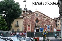 [P04] Santa Maria Delle Grazie- in cladirea din stanga este muzeul unde se afla 'Cina cea de taina'-Leonardo Da Vinci, cu vizitare rezervata pe internet, recomandat minim o saptamana inainte, intrarile fiind limitate ca nunar de persoane si timp 30 minute » foto by timis
 - 
<span class="allrVoted glyphicon glyphicon-heart hidden" id="av412021"></span>
<a class="m-l-10 hidden" id="sv412021" onclick="voting_Foto_DelVot(,412021,10578)" role="button">șterge vot <span class="glyphicon glyphicon-remove"></span></a>
<a id="v9412021" class=" c-red"  onclick="voting_Foto_SetVot(412021)" role="button"><span class="glyphicon glyphicon-heart-empty"></span> <b>LIKE</b> = Votează poza</a> <img class="hidden"  id="f412021W9" src="/imagini/loader.gif" border="0" /><span class="AjErrMes hidden" id="e412021ErM"></span>