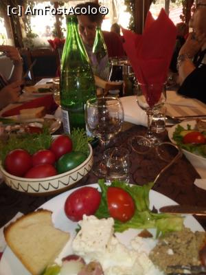 [P10] APERITIV LA MASA DE PASTE-RESTAURANT CETATE » foto by ile57b
 - 
<span class="allrVoted glyphicon glyphicon-heart hidden" id="av1282344"></span>
<a class="m-l-10 hidden" id="sv1282344" onclick="voting_Foto_DelVot(,1282344,10591)" role="button">șterge vot <span class="glyphicon glyphicon-remove"></span></a>
<a id="v91282344" class=" c-red"  onclick="voting_Foto_SetVot(1282344)" role="button"><span class="glyphicon glyphicon-heart-empty"></span> <b>LIKE</b> = Votează poza</a> <img class="hidden"  id="f1282344W9" src="/imagini/loader.gif" border="0" /><span class="AjErrMes hidden" id="e1282344ErM"></span>