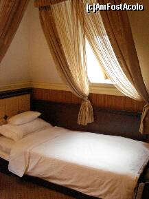 [P10] camera villa hotel » foto by Alb
 - 
<span class="allrVoted glyphicon glyphicon-heart hidden" id="av275941"></span>
<a class="m-l-10 hidden" id="sv275941" onclick="voting_Foto_DelVot(,275941,10600)" role="button">șterge vot <span class="glyphicon glyphicon-remove"></span></a>
<a id="v9275941" class=" c-red"  onclick="voting_Foto_SetVot(275941)" role="button"><span class="glyphicon glyphicon-heart-empty"></span> <b>LIKE</b> = Votează poza</a> <img class="hidden"  id="f275941W9" src="/imagini/loader.gif" border="0" /><span class="AjErrMes hidden" id="e275941ErM"></span>