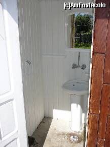 [P10] O alta cabina, de aceasta data cu chiuveta » foto by Claudiu U.
 - 
<span class="allrVoted glyphicon glyphicon-heart hidden" id="av276027"></span>
<a class="m-l-10 hidden" id="sv276027" onclick="voting_Foto_DelVot(,276027,10602)" role="button">șterge vot <span class="glyphicon glyphicon-remove"></span></a>
<a id="v9276027" class=" c-red"  onclick="voting_Foto_SetVot(276027)" role="button"><span class="glyphicon glyphicon-heart-empty"></span> <b>LIKE</b> = Votează poza</a> <img class="hidden"  id="f276027W9" src="/imagini/loader.gif" border="0" /><span class="AjErrMes hidden" id="e276027ErM"></span>