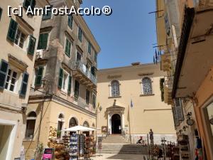 [P86] Una din intrările la Agios Spiridou. » foto by maryka
 - 
<span class="allrVoted glyphicon glyphicon-heart hidden" id="av1279198"></span>
<a class="m-l-10 hidden" id="sv1279198" onclick="voting_Foto_DelVot(,1279198,10697)" role="button">șterge vot <span class="glyphicon glyphicon-remove"></span></a>
<a id="v91279198" class=" c-red"  onclick="voting_Foto_SetVot(1279198)" role="button"><span class="glyphicon glyphicon-heart-empty"></span> <b>LIKE</b> = Votează poza</a> <img class="hidden"  id="f1279198W9" src="/imagini/loader.gif" border="0" /><span class="AjErrMes hidden" id="e1279198ErM"></span>