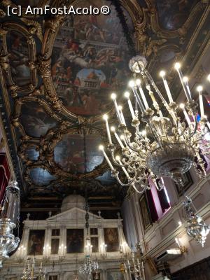 [P88] Detaliu cu tavanul bisericii. » foto by maryka
 - 
<span class="allrVoted glyphicon glyphicon-heart hidden" id="av1279200"></span>
<a class="m-l-10 hidden" id="sv1279200" onclick="voting_Foto_DelVot(,1279200,10697)" role="button">șterge vot <span class="glyphicon glyphicon-remove"></span></a>
<a id="v91279200" class=" c-red"  onclick="voting_Foto_SetVot(1279200)" role="button"><span class="glyphicon glyphicon-heart-empty"></span> <b>LIKE</b> = Votează poza</a> <img class="hidden"  id="f1279200W9" src="/imagini/loader.gif" border="0" /><span class="AjErrMes hidden" id="e1279200ErM"></span>