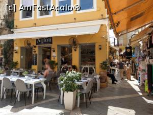 [P91] La tot pasul mici cafenele la umbră. » foto by maryka
 - 
<span class="allrVoted glyphicon glyphicon-heart hidden" id="av1279203"></span>
<a class="m-l-10 hidden" id="sv1279203" onclick="voting_Foto_DelVot(,1279203,10697)" role="button">șterge vot <span class="glyphicon glyphicon-remove"></span></a>
<a id="v91279203" class=" c-red"  onclick="voting_Foto_SetVot(1279203)" role="button"><span class="glyphicon glyphicon-heart-empty"></span> <b>LIKE</b> = Votează poza</a> <img class="hidden"  id="f1279203W9" src="/imagini/loader.gif" border="0" /><span class="AjErrMes hidden" id="e1279203ErM"></span>