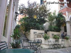 [P18] La plinbare prin Corfu Town » foto by vlado2
 - 
<span class="allrVoted glyphicon glyphicon-heart hidden" id="av575613"></span>
<a class="m-l-10 hidden" id="sv575613" onclick="voting_Foto_DelVot(,575613,10697)" role="button">șterge vot <span class="glyphicon glyphicon-remove"></span></a>
<a id="v9575613" class=" c-red"  onclick="voting_Foto_SetVot(575613)" role="button"><span class="glyphicon glyphicon-heart-empty"></span> <b>LIKE</b> = Votează poza</a> <img class="hidden"  id="f575613W9" src="/imagini/loader.gif" border="0" /><span class="AjErrMes hidden" id="e575613ErM"></span>