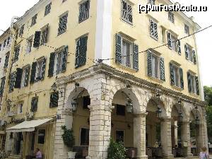 [P08] Liston - Corfu Town » foto by vlado2
 - 
<span class="allrVoted glyphicon glyphicon-heart hidden" id="av575603"></span>
<a class="m-l-10 hidden" id="sv575603" onclick="voting_Foto_DelVot(,575603,10697)" role="button">șterge vot <span class="glyphicon glyphicon-remove"></span></a>
<a id="v9575603" class=" c-red"  onclick="voting_Foto_SetVot(575603)" role="button"><span class="glyphicon glyphicon-heart-empty"></span> <b>LIKE</b> = Votează poza</a> <img class="hidden"  id="f575603W9" src="/imagini/loader.gif" border="0" /><span class="AjErrMes hidden" id="e575603ErM"></span>