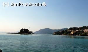 [P09] Detaliu cu Insula Șoarecelui (Pontikonisi) având Mănăstirea Pantokrator (Atotputernicul) și cu un avion care vine să aterizeze » foto by Lucien
 - 
<span class="allrVoted glyphicon glyphicon-heart hidden" id="av787419"></span>
<a class="m-l-10 hidden" id="sv787419" onclick="voting_Foto_DelVot(,787419,10697)" role="button">șterge vot <span class="glyphicon glyphicon-remove"></span></a>
<a id="v9787419" class=" c-red"  onclick="voting_Foto_SetVot(787419)" role="button"><span class="glyphicon glyphicon-heart-empty"></span> <b>LIKE</b> = Votează poza</a> <img class="hidden"  id="f787419W9" src="/imagini/loader.gif" border="0" /><span class="AjErrMes hidden" id="e787419ErM"></span>