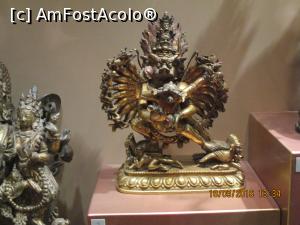 [P45]  -- <small>// FĂRĂ DESCRIERE</small> » foto by elviramvio
 - 
<span class="allrVoted glyphicon glyphicon-heart hidden" id="av801575"></span>
<a class="m-l-10 hidden" id="sv801575" onclick="voting_Foto_DelVot(,801575,10697)" role="button">șterge vot <span class="glyphicon glyphicon-remove"></span></a>
<a id="v9801575" class=" c-red"  onclick="voting_Foto_SetVot(801575)" role="button"><span class="glyphicon glyphicon-heart-empty"></span> <b>LIKE</b> = Votează poza</a> <img class="hidden"  id="f801575W9" src="/imagini/loader.gif" border="0" /><span class="AjErrMes hidden" id="e801575ErM"></span>