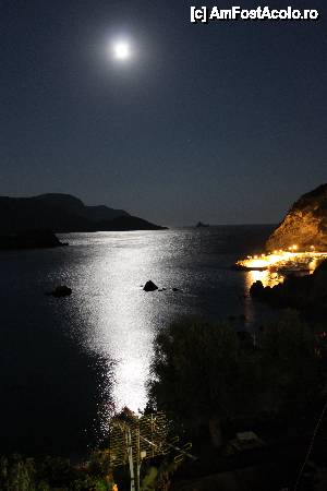 [P09] In Paleokastritsa, peisaj nocturn » foto by mirmicu
 - 
<span class="allrVoted glyphicon glyphicon-heart hidden" id="av401961"></span>
<a class="m-l-10 hidden" id="sv401961" onclick="voting_Foto_DelVot(,401961,10699)" role="button">șterge vot <span class="glyphicon glyphicon-remove"></span></a>
<a id="v9401961" class=" c-red"  onclick="voting_Foto_SetVot(401961)" role="button"><span class="glyphicon glyphicon-heart-empty"></span> <b>LIKE</b> = Votează poza</a> <img class="hidden"  id="f401961W9" src="/imagini/loader.gif" border="0" /><span class="AjErrMes hidden" id="e401961ErM"></span>