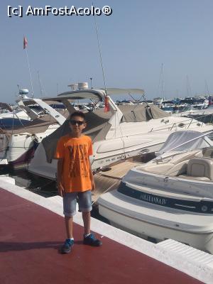 [P01] in Puerto Banus » foto by mootoo
 - 
<span class="allrVoted glyphicon glyphicon-heart hidden" id="av761068"></span>
<a class="m-l-10 hidden" id="sv761068" onclick="voting_Foto_DelVot(,761068,10713)" role="button">șterge vot <span class="glyphicon glyphicon-remove"></span></a>
<a id="v9761068" class=" c-red"  onclick="voting_Foto_SetVot(761068)" role="button"><span class="glyphicon glyphicon-heart-empty"></span> <b>LIKE</b> = Votează poza</a> <img class="hidden"  id="f761068W9" src="/imagini/loader.gif" border="0" /><span class="AjErrMes hidden" id="e761068ErM"></span>