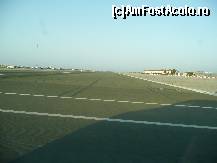 [P16] Pista de aterizare pentru avioane. » foto by ramo_info
 - 
<span class="allrVoted glyphicon glyphicon-heart hidden" id="av224022"></span>
<a class="m-l-10 hidden" id="sv224022" onclick="voting_Foto_DelVot(,224022,10713)" role="button">șterge vot <span class="glyphicon glyphicon-remove"></span></a>
<a id="v9224022" class=" c-red"  onclick="voting_Foto_SetVot(224022)" role="button"><span class="glyphicon glyphicon-heart-empty"></span> <b>LIKE</b> = Votează poza</a> <img class="hidden"  id="f224022W9" src="/imagini/loader.gif" border="0" /><span class="AjErrMes hidden" id="e224022ErM"></span>