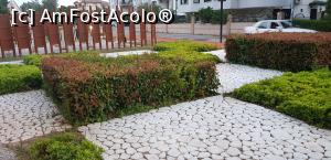 [P13] Arbusti, piatra, aparate de gimnastica pentru hodorogea... Pare banal, asa-i?  » foto by Bujie
 - 
<span class="allrVoted glyphicon glyphicon-heart hidden" id="av1087839"></span>
<a class="m-l-10 hidden" id="sv1087839" onclick="voting_Foto_DelVot(,1087839,10714)" role="button">șterge vot <span class="glyphicon glyphicon-remove"></span></a>
<a id="v91087839" class=" c-red"  onclick="voting_Foto_SetVot(1087839)" role="button"><span class="glyphicon glyphicon-heart-empty"></span> <b>LIKE</b> = Votează poza</a> <img class="hidden"  id="f1087839W9" src="/imagini/loader.gif" border="0" /><span class="AjErrMes hidden" id="e1087839ErM"></span>