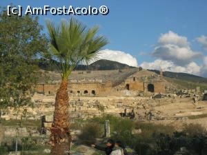 [P04] Amfiteatrul de la Hierapolis.jpg » foto by carina_10
 - 
<span class="allrVoted glyphicon glyphicon-heart hidden" id="av924305"></span>
<a class="m-l-10 hidden" id="sv924305" onclick="voting_Foto_DelVot(,924305,10714)" role="button">șterge vot <span class="glyphicon glyphicon-remove"></span></a>
<a id="v9924305" class=" c-red"  onclick="voting_Foto_SetVot(924305)" role="button"><span class="glyphicon glyphicon-heart-empty"></span> <b>LIKE</b> = Votează poza</a> <img class="hidden"  id="f924305W9" src="/imagini/loader.gif" border="0" /><span class="AjErrMes hidden" id="e924305ErM"></span>