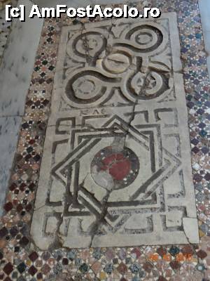 [P27] Mozaic original » foto by Michi
 - 
<span class="allrVoted glyphicon glyphicon-heart hidden" id="av710976"></span>
<a class="m-l-10 hidden" id="sv710976" onclick="voting_Foto_DelVot(,710976,10714)" role="button">șterge vot <span class="glyphicon glyphicon-remove"></span></a>
<a id="v9710976" class=" c-red"  onclick="voting_Foto_SetVot(710976)" role="button"><span class="glyphicon glyphicon-heart-empty"></span> <b>LIKE</b> = Votează poza</a> <img class="hidden"  id="f710976W9" src="/imagini/loader.gif" border="0" /><span class="AjErrMes hidden" id="e710976ErM"></span>