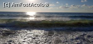 [P16] Dimineata la malul marii » foto by marival
 - 
<span class="allrVoted glyphicon glyphicon-heart hidden" id="av1186967"></span>
<a class="m-l-10 hidden" id="sv1186967" onclick="voting_Foto_DelVot(,1186967,10816)" role="button">șterge vot <span class="glyphicon glyphicon-remove"></span></a>
<a id="v91186967" class=" c-red"  onclick="voting_Foto_SetVot(1186967)" role="button"><span class="glyphicon glyphicon-heart-empty"></span> <b>LIKE</b> = Votează poza</a> <img class="hidden"  id="f1186967W9" src="/imagini/loader.gif" border="0" /><span class="AjErrMes hidden" id="e1186967ErM"></span>