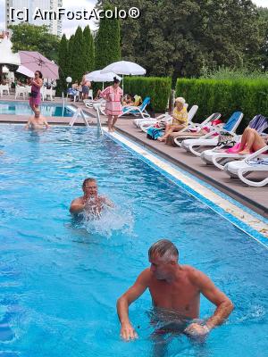 [P19] Joacă la Piscină 2020 » foto by marival
 - 
<span class="allrVoted glyphicon glyphicon-heart hidden" id="av1186970"></span>
<a class="m-l-10 hidden" id="sv1186970" onclick="voting_Foto_DelVot(,1186970,10816)" role="button">șterge vot <span class="glyphicon glyphicon-remove"></span></a>
<a id="v91186970" class=" c-red"  onclick="voting_Foto_SetVot(1186970)" role="button"><span class="glyphicon glyphicon-heart-empty"></span> <b>LIKE</b> = Votează poza</a> <img class="hidden"  id="f1186970W9" src="/imagini/loader.gif" border="0" /><span class="AjErrMes hidden" id="e1186970ErM"></span>