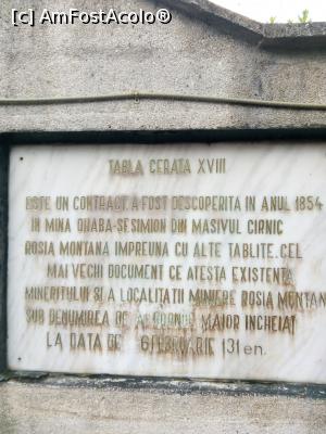 [P04] Traducere tabla cerata.  » foto by Ohrana*
 - 
<span class="allrVoted glyphicon glyphicon-heart hidden" id="av970609"></span>
<a class="m-l-10 hidden" id="sv970609" onclick="voting_Foto_DelVot(,970609,10822)" role="button">șterge vot <span class="glyphicon glyphicon-remove"></span></a>
<a id="v9970609" class=" c-red"  onclick="voting_Foto_SetVot(970609)" role="button"><span class="glyphicon glyphicon-heart-empty"></span> <b>LIKE</b> = Votează poza</a> <img class="hidden"  id="f970609W9" src="/imagini/loader.gif" border="0" /><span class="AjErrMes hidden" id="e970609ErM"></span>