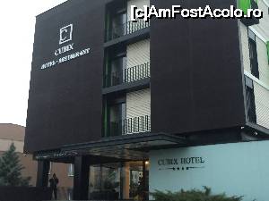 [P15] alt cadru cu hotel cubix » foto by Dan&Ema
 - 
<span class="allrVoted glyphicon glyphicon-heart hidden" id="av700281"></span>
<a class="m-l-10 hidden" id="sv700281" onclick="voting_Foto_DelVot(,700281,10824)" role="button">șterge vot <span class="glyphicon glyphicon-remove"></span></a>
<a id="v9700281" class=" c-red"  onclick="voting_Foto_SetVot(700281)" role="button"><span class="glyphicon glyphicon-heart-empty"></span> <b>LIKE</b> = Votează poza</a> <img class="hidden"  id="f700281W9" src="/imagini/loader.gif" border="0" /><span class="AjErrMes hidden" id="e700281ErM"></span>