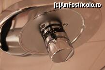 [P45] Dușul era cu reglaj de temperatură » foto by robertpopa22*
 - 
<span class="allrVoted glyphicon glyphicon-heart hidden" id="av291250"></span>
<a class="m-l-10 hidden" id="sv291250" onclick="voting_Foto_DelVot(,291250,10944)" role="button">șterge vot <span class="glyphicon glyphicon-remove"></span></a>
<a id="v9291250" class=" c-red"  onclick="voting_Foto_SetVot(291250)" role="button"><span class="glyphicon glyphicon-heart-empty"></span> <b>LIKE</b> = Votează poza</a> <img class="hidden"  id="f291250W9" src="/imagini/loader.gif" border="0" /><span class="AjErrMes hidden" id="e291250ErM"></span>