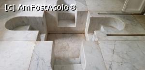 [P18] Vila George Sebastian Hammamet - cada de baie din marmură albă în formă de cruce pentru patru persoane » foto by nicole33
 - 
<span class="allrVoted glyphicon glyphicon-heart hidden" id="av1172283"></span>
<a class="m-l-10 hidden" id="sv1172283" onclick="voting_Foto_DelVot(,1172283,11011)" role="button">șterge vot <span class="glyphicon glyphicon-remove"></span></a>
<a id="v91172283" class=" c-red"  onclick="voting_Foto_SetVot(1172283)" role="button"><span class="glyphicon glyphicon-heart-empty"></span> <b>LIKE</b> = Votează poza</a> <img class="hidden"  id="f1172283W9" src="/imagini/loader.gif" border="0" /><span class="AjErrMes hidden" id="e1172283ErM"></span>