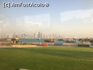 [P03] Corniche (faleza) cu vedere către zgârie norii din West bay » foto by geop
 - 
<span class="allrVoted glyphicon glyphicon-heart hidden" id="av929446"></span>
<a class="m-l-10 hidden" id="sv929446" onclick="voting_Foto_DelVot(,929446,11020)" role="button">șterge vot <span class="glyphicon glyphicon-remove"></span></a>
<a id="v9929446" class=" c-red"  onclick="voting_Foto_SetVot(929446)" role="button"><span class="glyphicon glyphicon-heart-empty"></span> <b>LIKE</b> = Votează poza</a> <img class="hidden"  id="f929446W9" src="/imagini/loader.gif" border="0" /><span class="AjErrMes hidden" id="e929446ErM"></span>