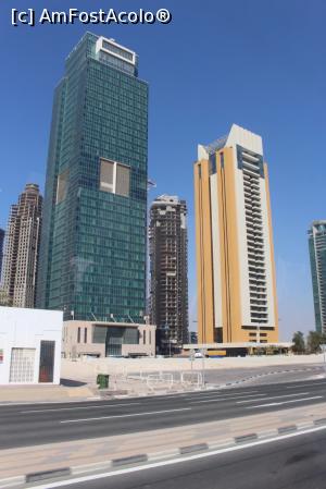 [P31] Doha, Turnuri în zona West Bay » foto by mprofeanu
 - 
<span class="allrVoted glyphicon glyphicon-heart hidden" id="av800140"></span>
<a class="m-l-10 hidden" id="sv800140" onclick="voting_Foto_DelVot(,800140,11020)" role="button">șterge vot <span class="glyphicon glyphicon-remove"></span></a>
<a id="v9800140" class=" c-red"  onclick="voting_Foto_SetVot(800140)" role="button"><span class="glyphicon glyphicon-heart-empty"></span> <b>LIKE</b> = Votează poza</a> <img class="hidden"  id="f800140W9" src="/imagini/loader.gif" border="0" /><span class="AjErrMes hidden" id="e800140ErM"></span>