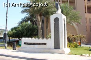 [P44] Doha, Perla Qatar, Piața Arabia la intrare » foto by mprofeanu
 - 
<span class="allrVoted glyphicon glyphicon-heart hidden" id="av800153"></span>
<a class="m-l-10 hidden" id="sv800153" onclick="voting_Foto_DelVot(,800153,11020)" role="button">șterge vot <span class="glyphicon glyphicon-remove"></span></a>
<a id="v9800153" class=" c-red"  onclick="voting_Foto_SetVot(800153)" role="button"><span class="glyphicon glyphicon-heart-empty"></span> <b>LIKE</b> = Votează poza</a> <img class="hidden"  id="f800153W9" src="/imagini/loader.gif" border="0" /><span class="AjErrMes hidden" id="e800153ErM"></span>