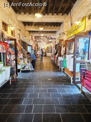 [P37] Prin bazar » foto by DOINITA
 - 
<span class="allrVoted glyphicon glyphicon-heart hidden" id="av1416186"></span>
<a class="m-l-10 hidden" id="sv1416186" onclick="voting_Foto_DelVot(,1416186,11020)" role="button">șterge vot <span class="glyphicon glyphicon-remove"></span></a>
<a id="v91416186" class=" c-red"  onclick="voting_Foto_SetVot(1416186)" role="button"><span class="glyphicon glyphicon-heart-empty"></span> <b>LIKE</b> = Votează poza</a> <img class="hidden"  id="f1416186W9" src="/imagini/loader.gif" border="0" /><span class="AjErrMes hidden" id="e1416186ErM"></span>