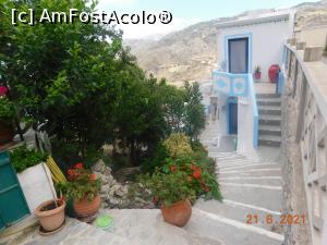 [P41] Case din Olympos » foto by irinad
 - 
<span class="allrVoted glyphicon glyphicon-heart hidden" id="av1272456"></span>
<a class="m-l-10 hidden" id="sv1272456" onclick="voting_Foto_DelVot(,1272456,11021)" role="button">șterge vot <span class="glyphicon glyphicon-remove"></span></a>
<a id="v91272456" class=" c-red"  onclick="voting_Foto_SetVot(1272456)" role="button"><span class="glyphicon glyphicon-heart-empty"></span> <b>LIKE</b> = Votează poza</a> <img class="hidden"  id="f1272456W9" src="/imagini/loader.gif" border="0" /><span class="AjErrMes hidden" id="e1272456ErM"></span>
