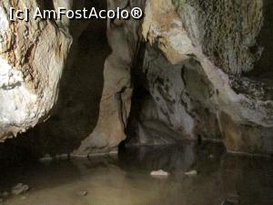 [P03] In interiorul Pesterii Vartop » foto by simplegirl
 - 
<span class="allrVoted glyphicon glyphicon-heart hidden" id="av892438"></span>
<a class="m-l-10 hidden" id="sv892438" onclick="voting_Foto_DelVot(,892438,11045)" role="button">șterge vot <span class="glyphicon glyphicon-remove"></span></a>
<a id="v9892438" class=" c-red"  onclick="voting_Foto_SetVot(892438)" role="button"><span class="glyphicon glyphicon-heart-empty"></span> <b>LIKE</b> = Votează poza</a> <img class="hidden"  id="f892438W9" src="/imagini/loader.gif" border="0" /><span class="AjErrMes hidden" id="e892438ErM"></span>