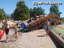 [P12] Piscina plina de viata si soare ( cea din spatele vilei principale ) » foto by elenahelen
 - 
<span class="allrVoted glyphicon glyphicon-heart hidden" id="av297334"></span>
<a class="m-l-10 hidden" id="sv297334" onclick="voting_Foto_DelVot(,297334,11091)" role="button">șterge vot <span class="glyphicon glyphicon-remove"></span></a>
<a id="v9297334" class=" c-red"  onclick="voting_Foto_SetVot(297334)" role="button"><span class="glyphicon glyphicon-heart-empty"></span> <b>LIKE</b> = Votează poza</a> <img class="hidden"  id="f297334W9" src="/imagini/loader.gif" border="0" /><span class="AjErrMes hidden" id="e297334ErM"></span>
